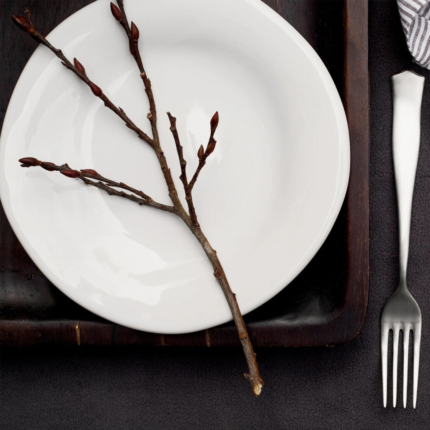 Forma Cloud Dinner Plate 3 Forma Cloud Dinner Plate - Image 3