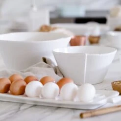 Lastra White Medium Stacking Serving Bowl -Kitchen Supply Store LAS 26021W LSALT 6 1800x1800