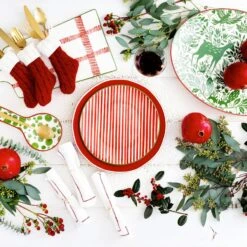 Mistletoe Oval Platter -Kitchen Supply Store VMIL 003024 LSALT 1 1800x1800