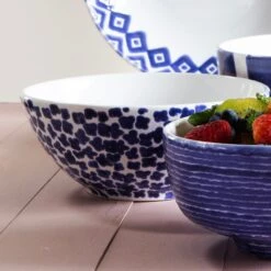 Santorini Flower Small Serving Bowl -Kitchen Supply Store VSAN 003075 2100 web3 1800x1800